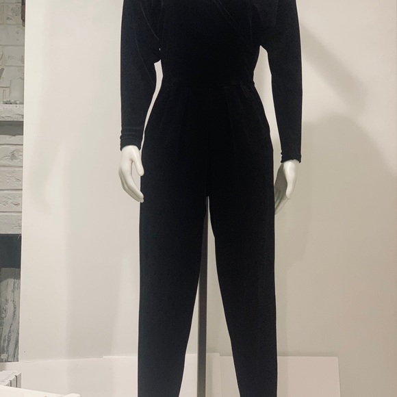Vintage Classics Debenhams black velour play suit with stir-ups. - Picture 3 of 10